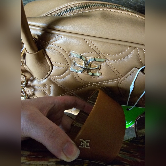 Sam edelman matching bundle nwt quilted crossbody and nwot square toe wedges - Picture 3 of 7